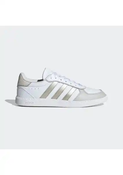 adidas Breaknet Sleek ve Grand Court Base 2 Modellerinin Detaylı Karşılaştırması