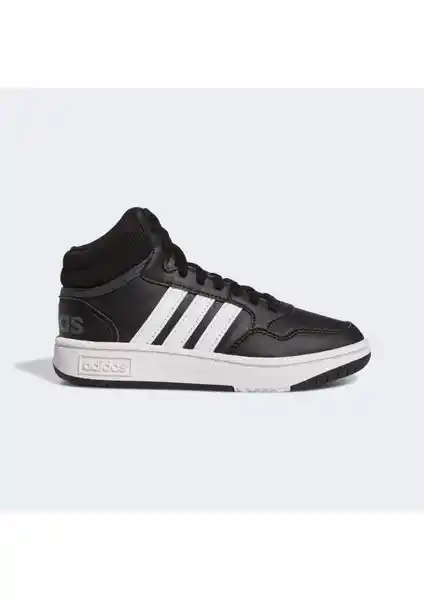 Adidas GW0402 ve GW6440 Çocuk Spor Ayakkabıları Karşılaştırması