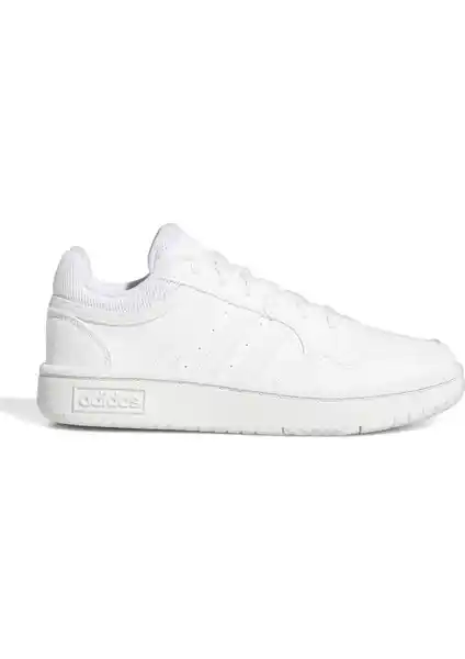 adidas Hoops ve Breaknet 2.0 Modellerinin Kapsamlı Karşılaştırması: Hangi Ayakkabı Sizin İçin Uygun