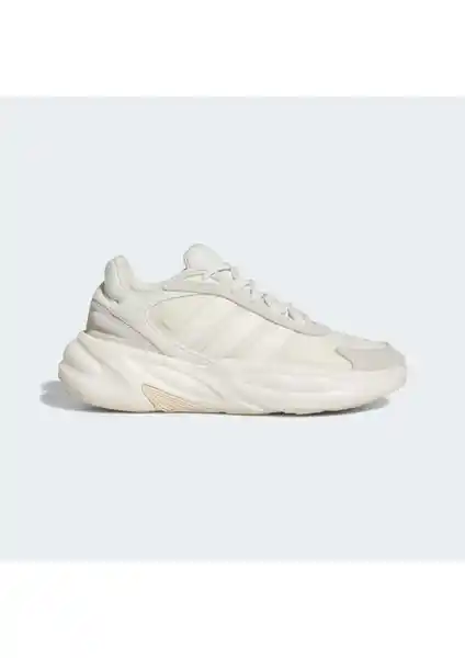 Adidas Ozelle Cloudfoam ve Crazychaos 2000 Karşılaştırması: Özellikler ve Kullanıcı Yorumları