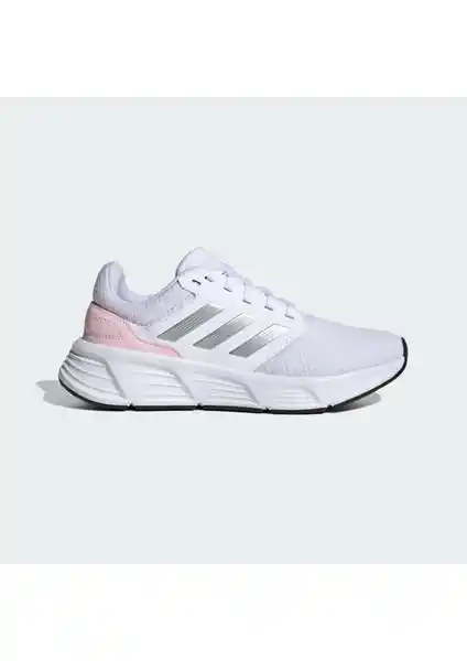 adidas Performance Galaxy 6 ve Sportswear X_PLR Path Modellerinin Karşılaştırması