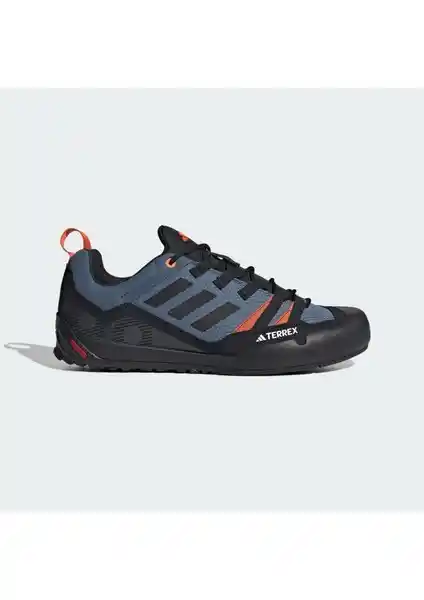 Adidas TERREX IE6903 ve HP8603 Karşılaştırması: Performans, Konfor ve Çevre Duyarlılığı