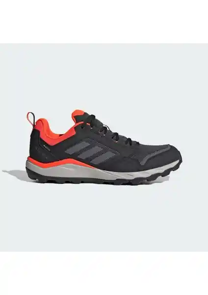 Adidas Tracerocker 2.0 ve Salomon Elıxır Actıv Karşılaştırması: Hangi outdoor ayakkabı sizin için uygun