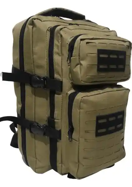 Baggor Su Geçirmez Çanta ve Bagworld Dağcı Çantası Karşılaştırması