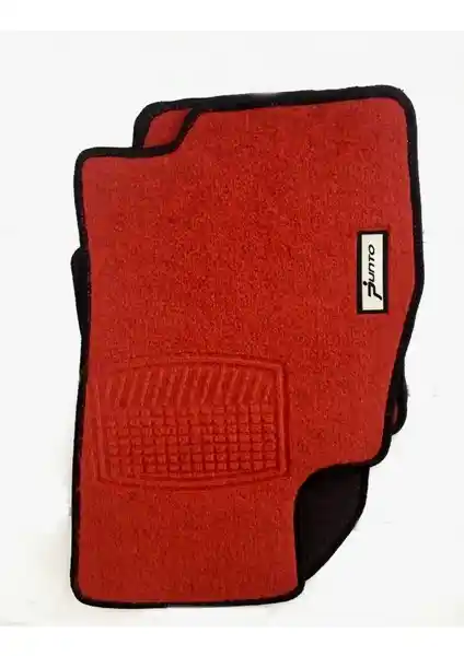 Fiat Punto İçin Kırmızı Paspas: Şık ve Dayanıklı Mugen Halı Tasarımıyla Güçlü Seçenek