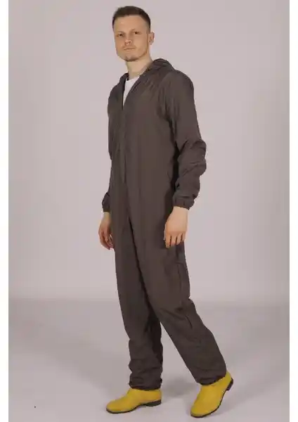 Pratik Medikal Gri İşçi Tulumu: Çok Yönlü ve Güvenilir Koruyucu Giysi Seçeneği