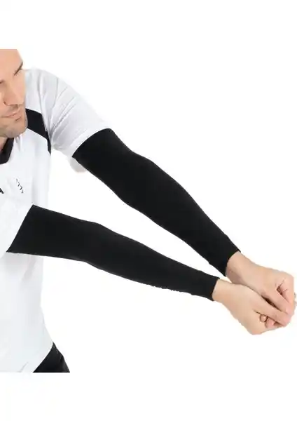 Voleybol Sporunda Decathlon Allsix Kolluk ve Hnsport Dizlik Seti Karşılaştırması