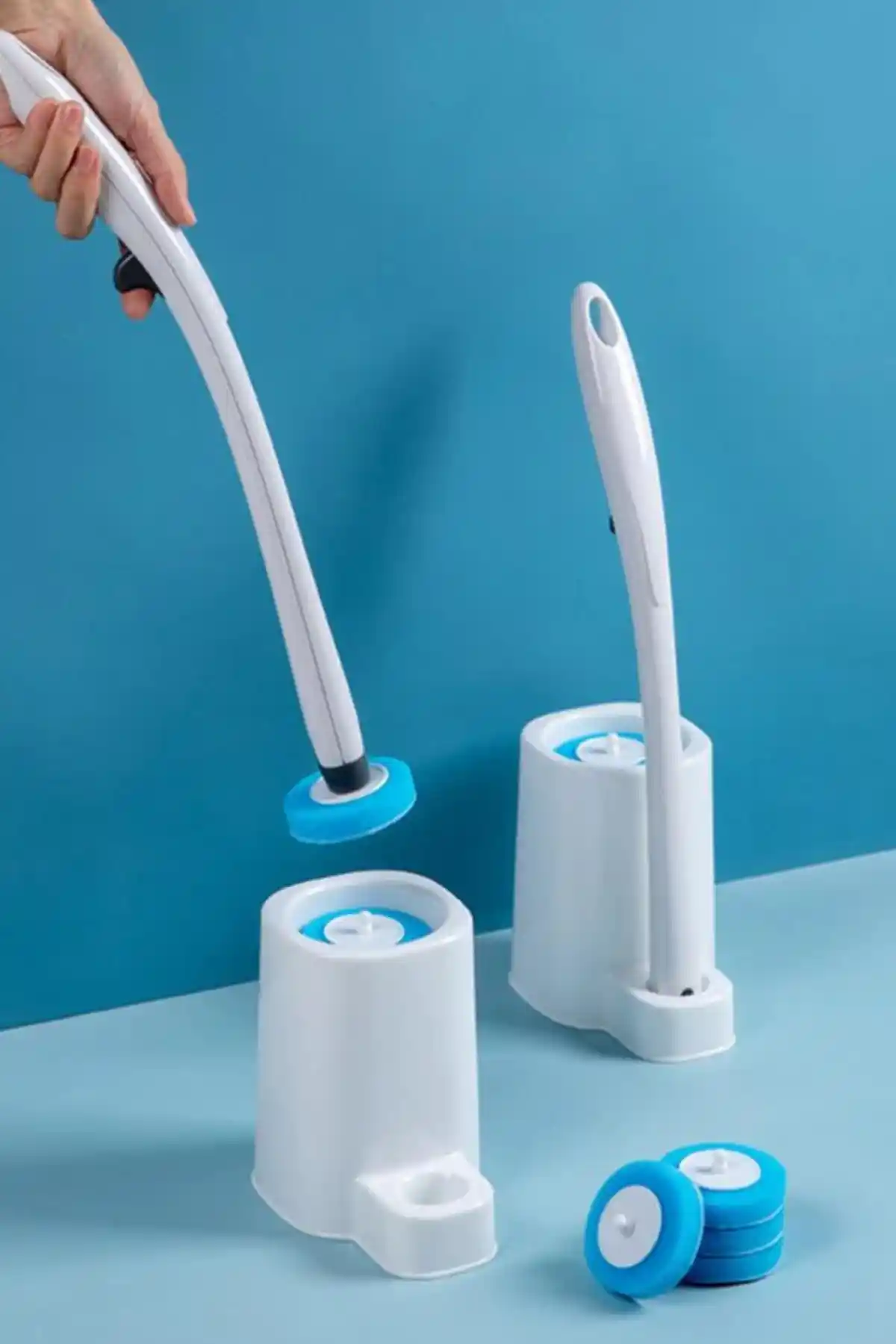 El Değmeden Hijyenik Temizlik Sağlayan Tek Kullanımlık Tuvalet Fırçası ve 6’lı Sünger Seti