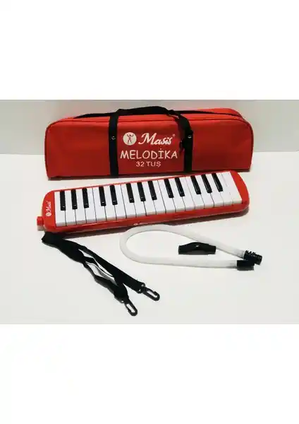 Masis 32 Tuşlu Melodika ve Ticon 32 Tuşlu Bez Çantalı Pembe Melodika Karşılaştırması