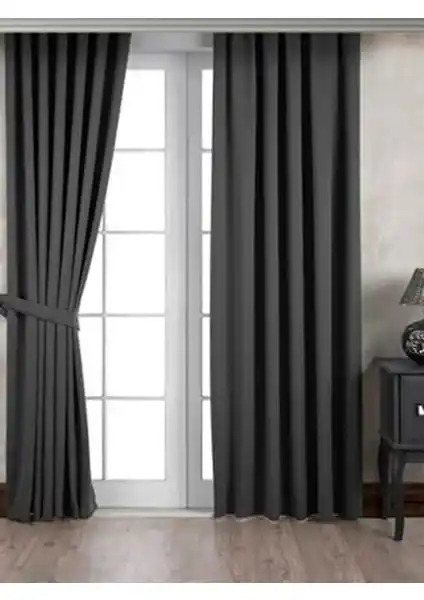 Beyazıt Tekstil ve Mr.Stock Blackout Perdeleri Karşılaştırması ve Özellikleri