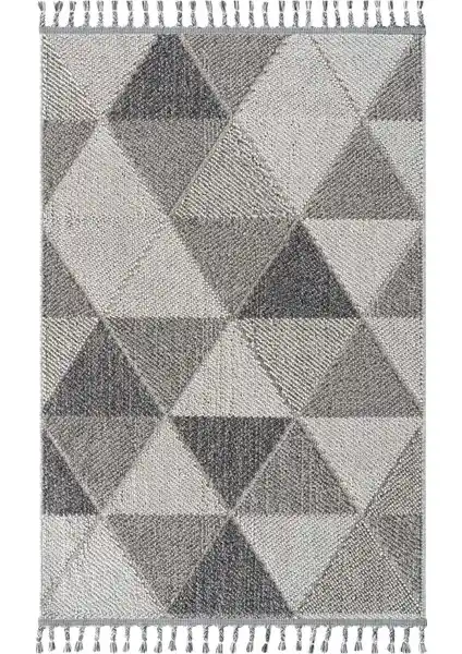 Cool Halı Bress 1401 ve Vera 1453 Modellerinin Karşılaştırması ve En Uygun Seçenek Analizi