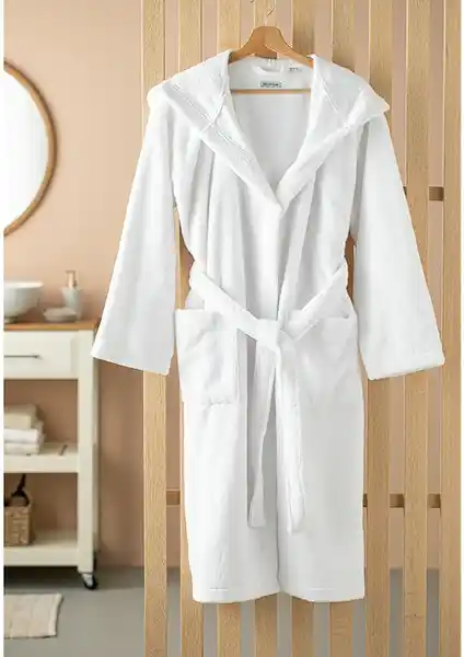 English Home Softy Triga ve Madame Coco Nicola Erkek Bornoz Karşılaştırması