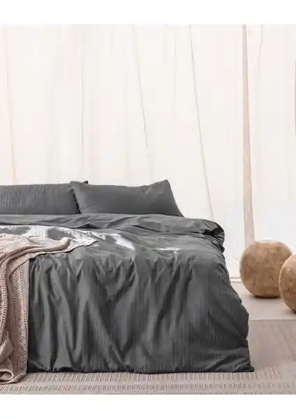 Madame Coco Adrien ve Mousse Tek Kişilik Nevresim Takımı Karşılaştırması