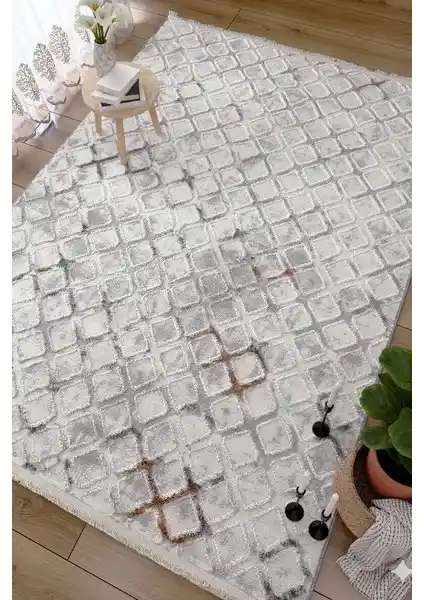 Melaris Halı Cabana ve West Home Makinede Yıkanabilir Halı Karşılaştırması