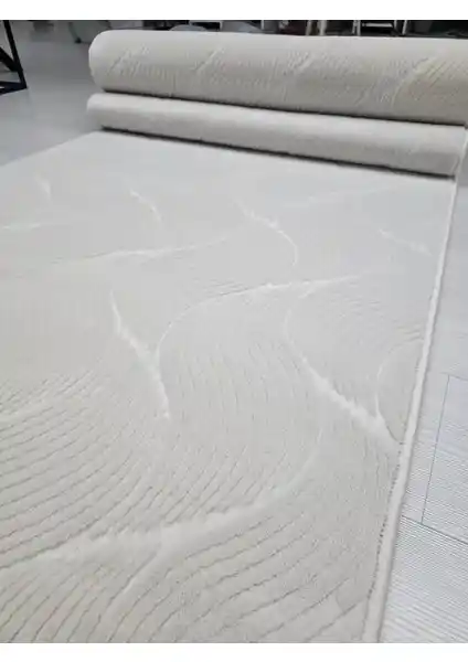 Melian Kapadokya ve Kesme Kaymaz Taban Halı Modellerinin Karşılaştırması