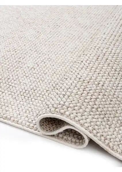 Modern Halı ve Kilim Karşılaştırması: ATHENA CONCEPT ve Cool Halı Mikasa İncelemesi