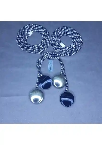 Perde ve Tül Bağlama Çözümleri: ArtAmor ve Ser Art Ürünlerinin Karşılaştırması