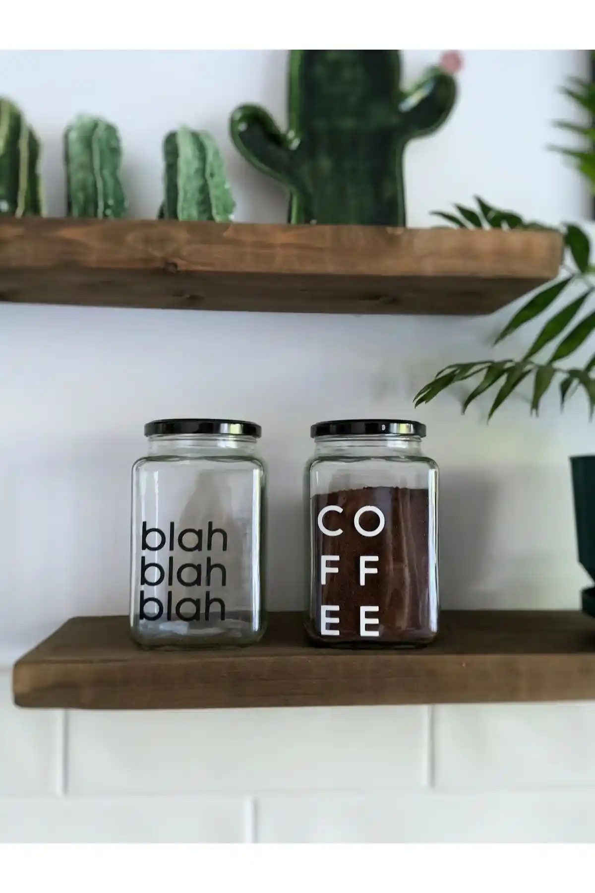 Atölye Merdiven 2'li Kahve ve Çay Kavanozu Seti: Şık ve Fonksiyonel Mutfak Dekorasyonu