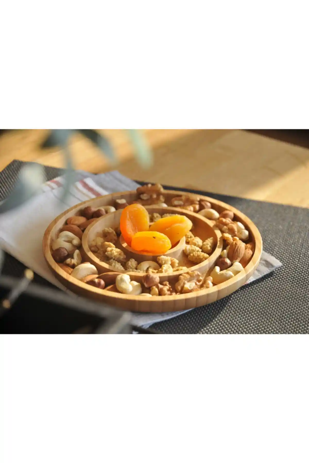 Bambum Fufu 3 Bölmeli Kahvaltılık ve Çerezlik Şık Tasarım ve Dayanıklılık Sunar