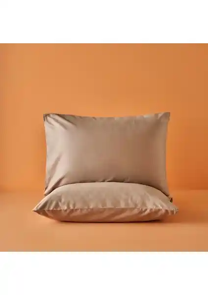 Bella Maison Supreme %100 Pamuk Saten Yastık Kılıfı: Şık ve Konforlu Yatak Odası Aksesuarı