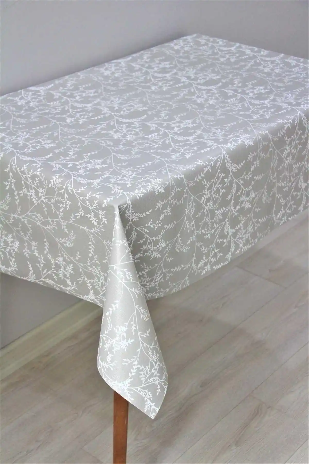 DedeEvTekstil Elyaf Astarlı Silinebilir PVC Muşamba Masa Örtüsü Günlük Kullanım İçin Uygun