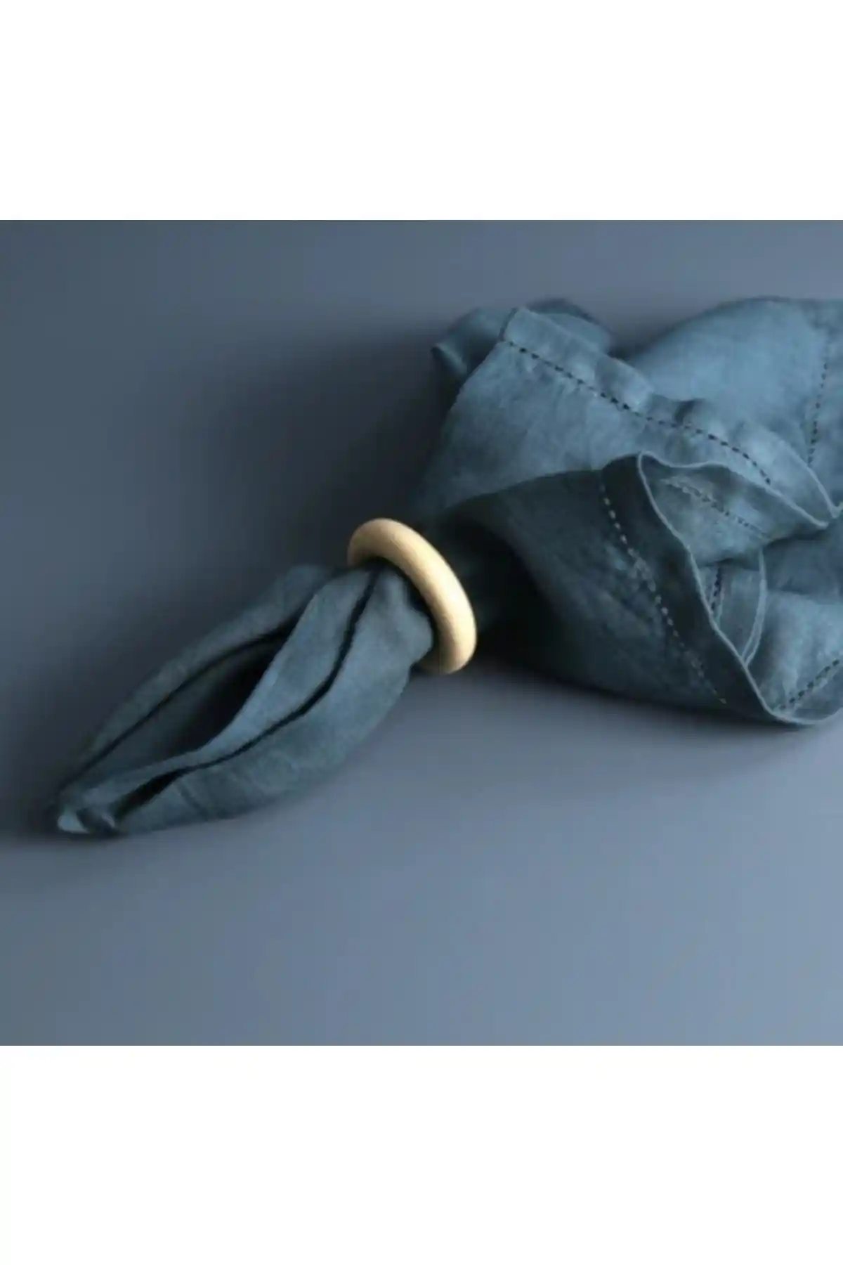 El Yapımı Vintage Kahverengi Ahşap Peçete Yüzüğü Seti Sofralarınıza Şıklık Katıyor