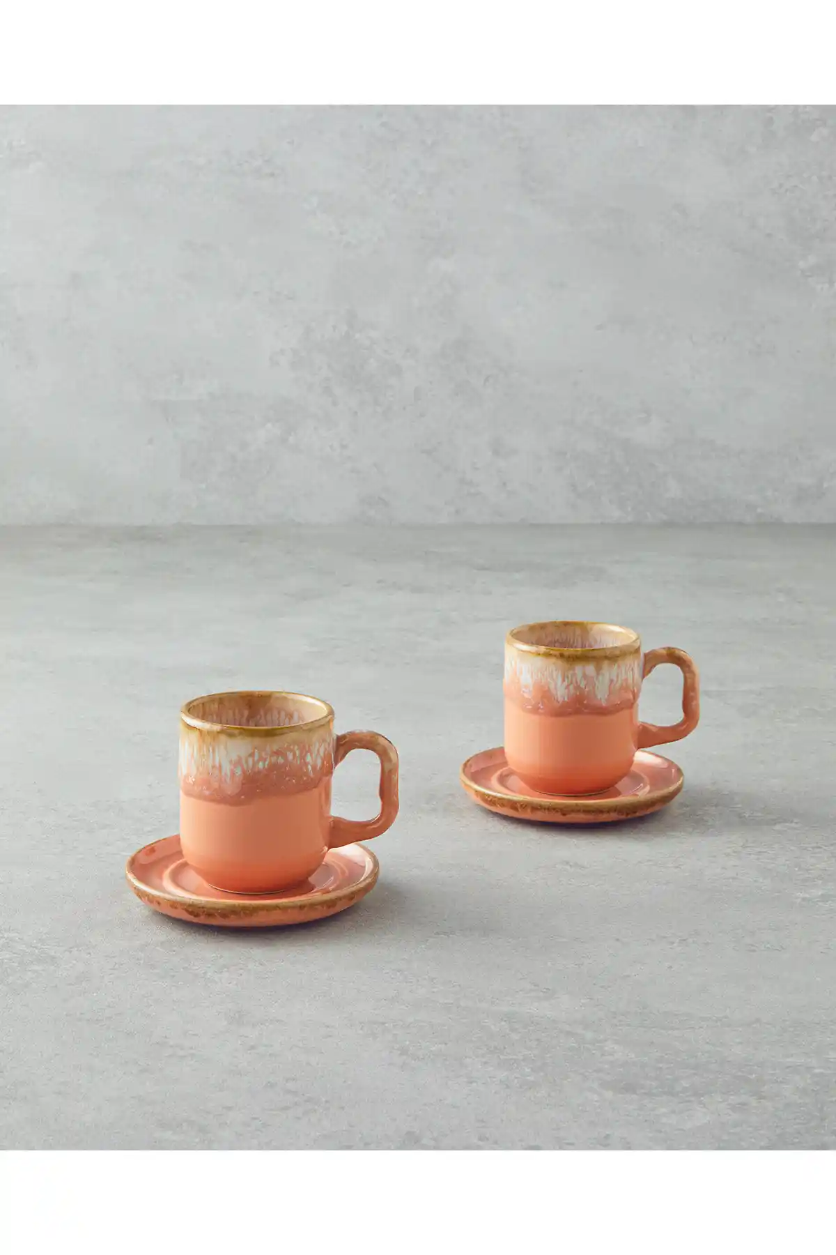 English Home Alicent Seramik 4 Parça Kahve Fincan Takımı Şık ve Dayanıklı Tasarımıyla Öne Çıkar