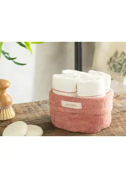 English Home Quadro Pamuklu 4'lü Havlu Seti: Şık ve Dayanıklı Banyo Aksesuarları