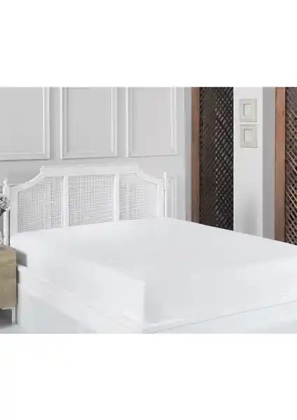 Ezgi Çift Kişilik Lastikli Kumaş Çarşaf: Konfor ve Dayanıklılık Sunan Uygun Fiyatlı Seçenek