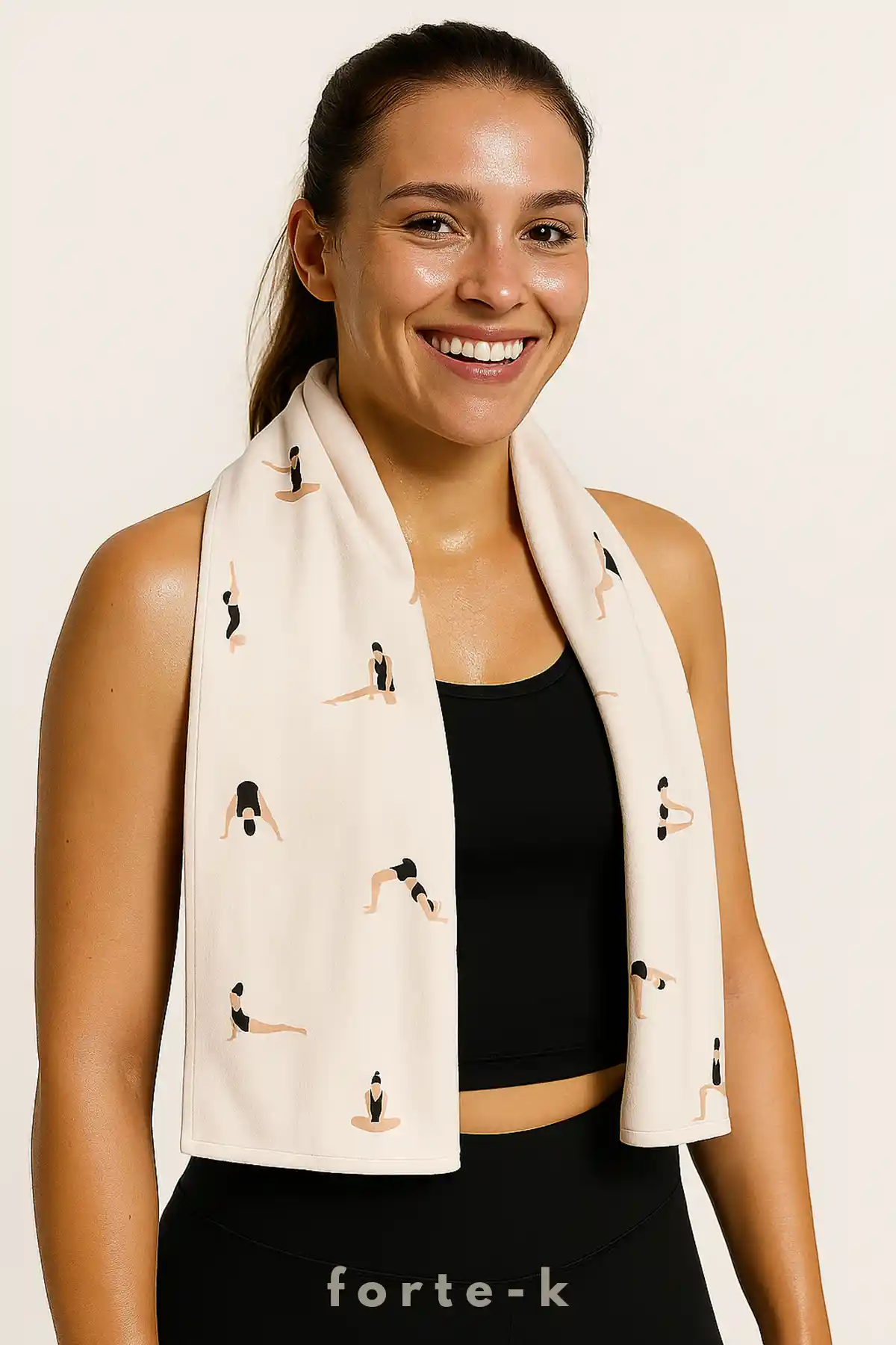 Fortek Home Dijital Baskılı Sporcu Havlusu: Şık ve Fonksiyonel Spor Malzemeleri