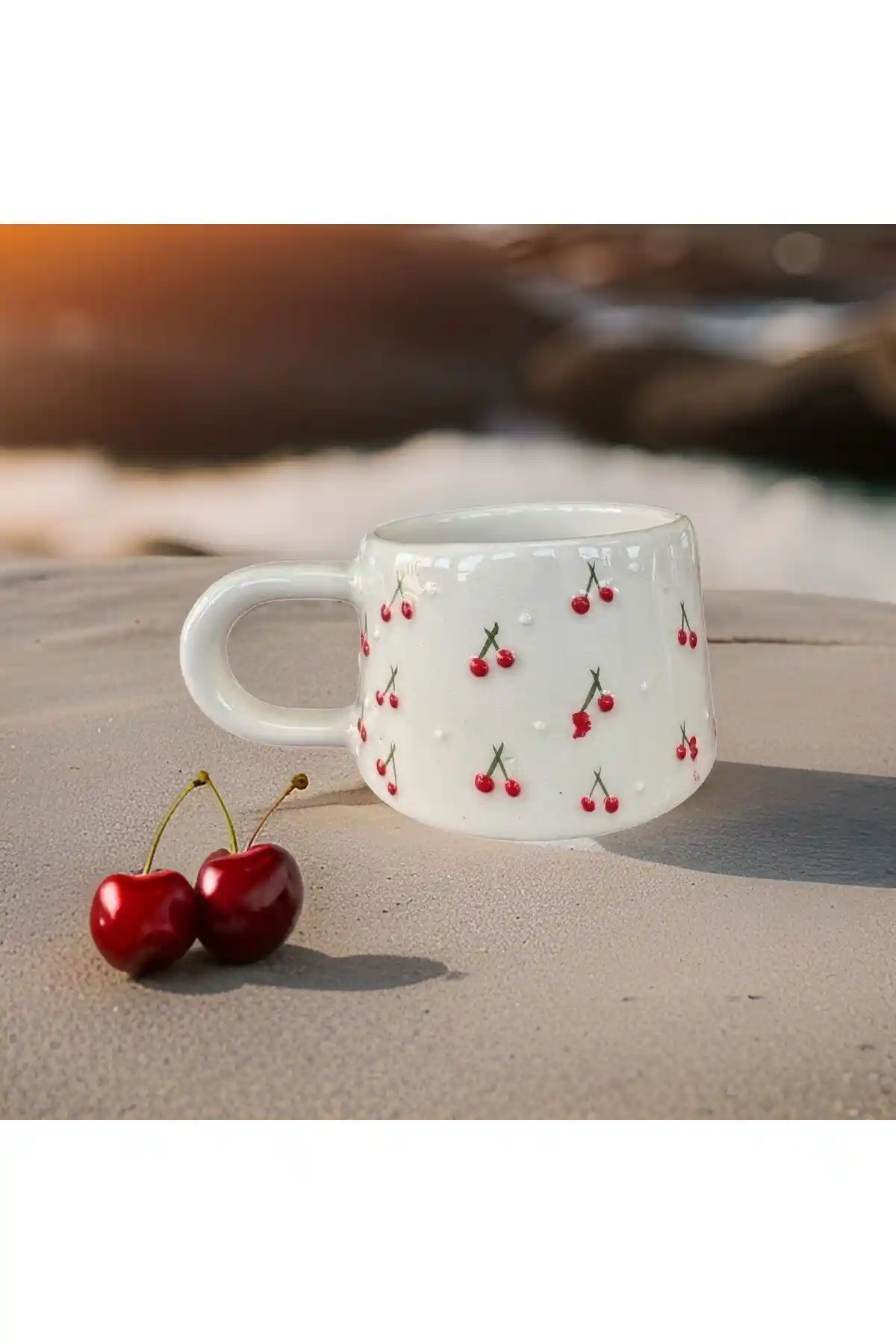 İlbay Çini Takı Baby Kiraz Klasik Kupa Bardak: El İşçiliği ve Doğa Temasıyla Şıklık