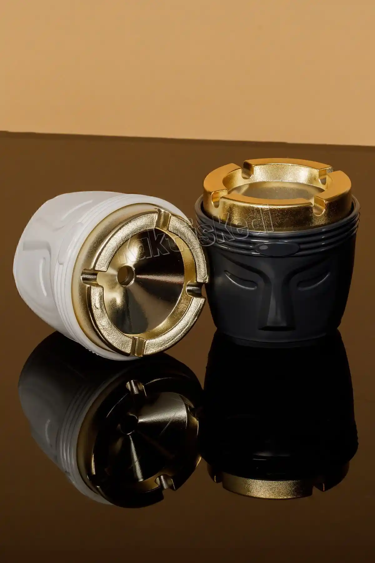 KaktüsKedi 2'li Gold Kapaklı Kokusuz Küllük Estetik ve Kullanışlı Tasarım