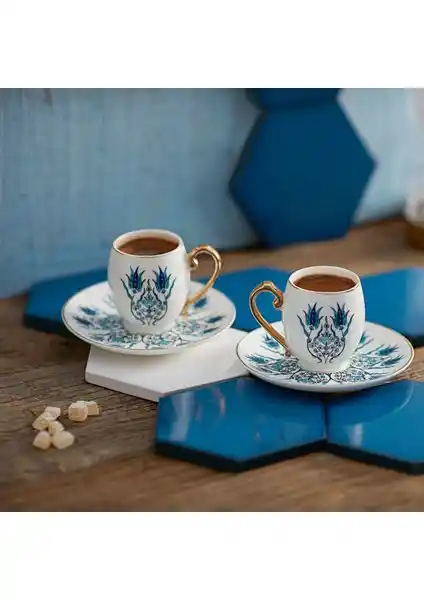 Karaca İznik 2 Kişilik Kahve Fincanı Takımı Şık ve Fonksiyonel Tasarım