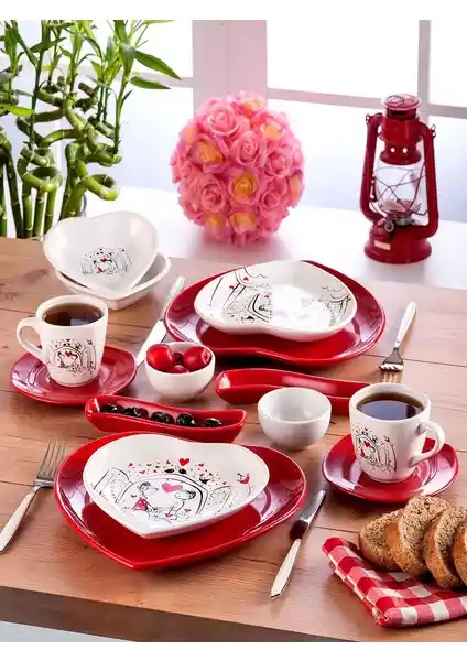Keramika Keyfi Aşk Kahvaltı Takımı: Şık ve Dayanıklı Seramik Seti with Romantik Tasarım