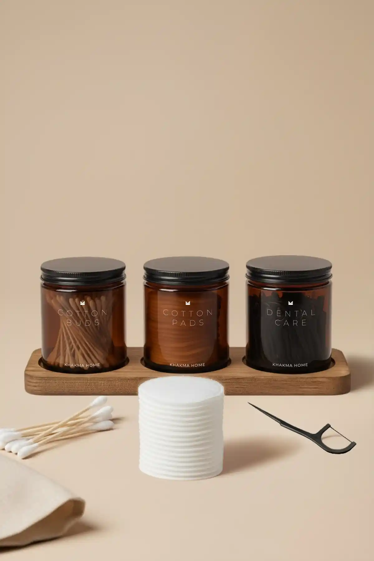 KHAKMA Ahşap Standlı Amber Cam Banyo Organizer Seti Şıklık ve Fonksiyonellik Sunar