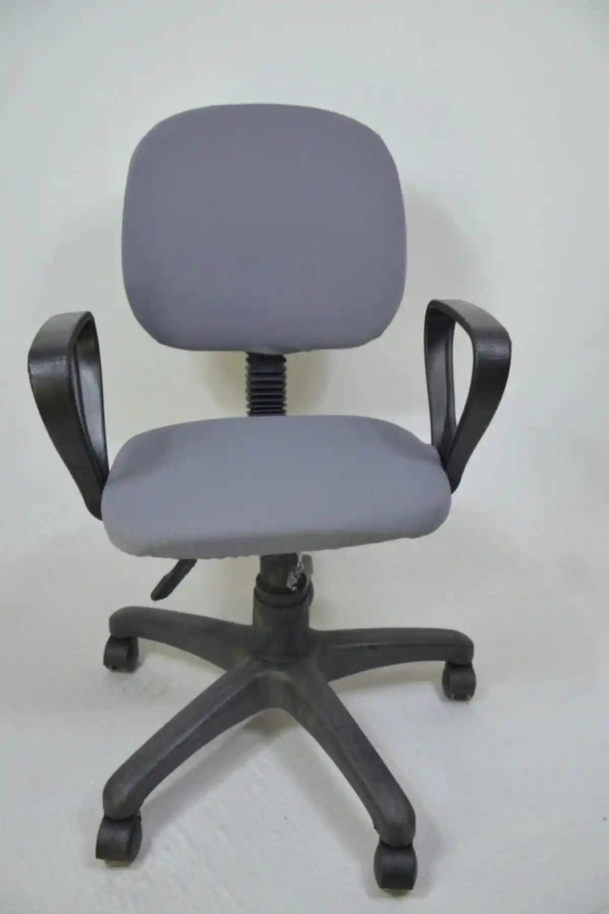 Kılıfteks Bilgisayar Sandalyesi Kılıfı: Estetik ve Fonksiyonellik Bir Arada