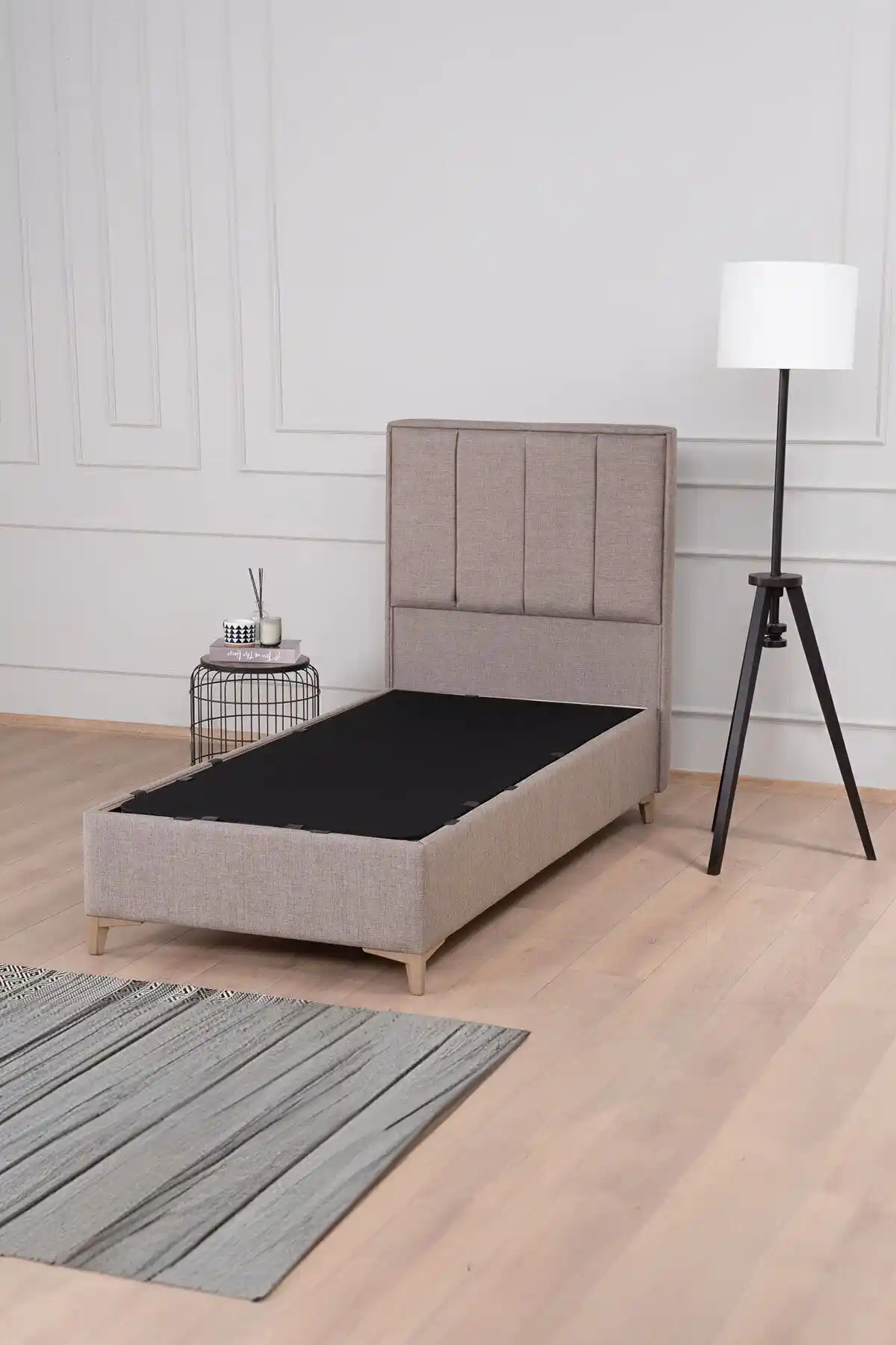 Kilim Mobilya Gold Therapy Sandıklı Baza ve Başlık Seti Modern ve Fonksiyonel Tasarım Özellikleri ile