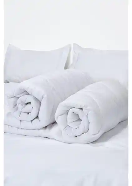 Kristal Çift Kişilik Yorgan: Şık ve Konforlu Uyku Deneyimi Sunan Modern Tasarım