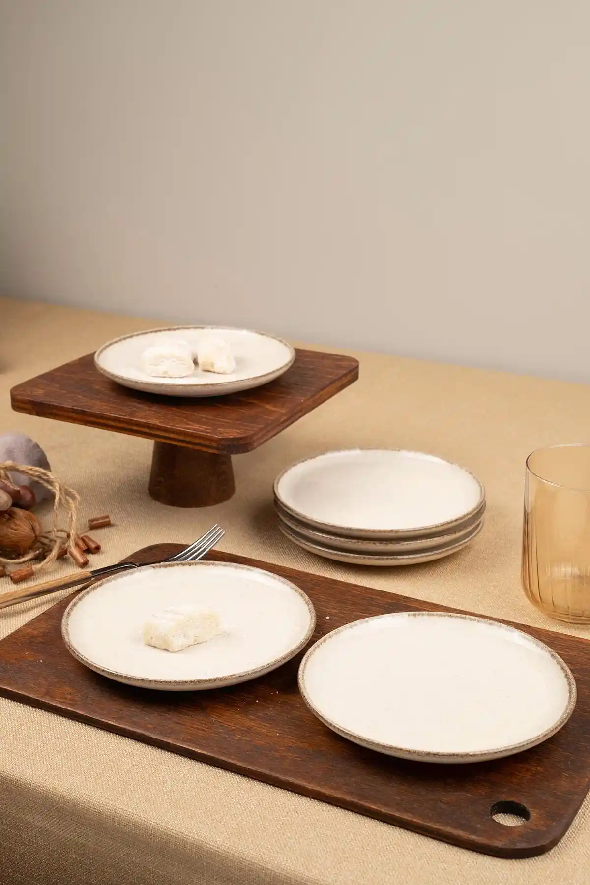 Kütahya Porselen Moderna 6 Parça 15cm Pasta Tabağı Seti Modern ve Şık Tasarım