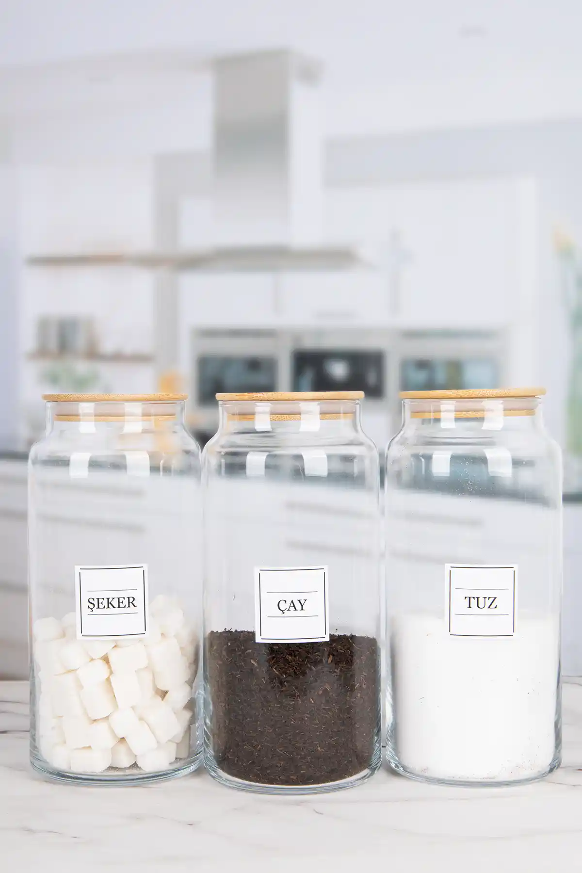 Lizzy 3’lü Ahşap Vakumlu Bambu Kapaklı Cam Kavanoz Seti ile Mutfaklarınızı Şık ve Fonksiyonel Hale Getirin