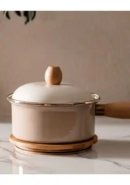 Madame Coco Bonneville Sos Tenceresi: Şık ve Dayanıklı Emaye Tencere Özellikleri