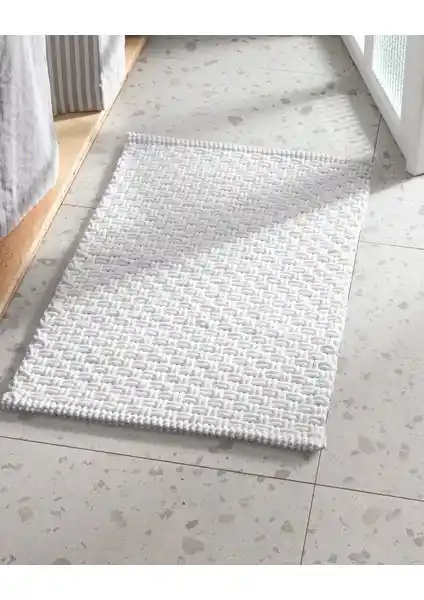 Madame Coco Najac Banyo Paspas: Şıklık ve Konfor Sunan Modern Banyo Aksesuarı