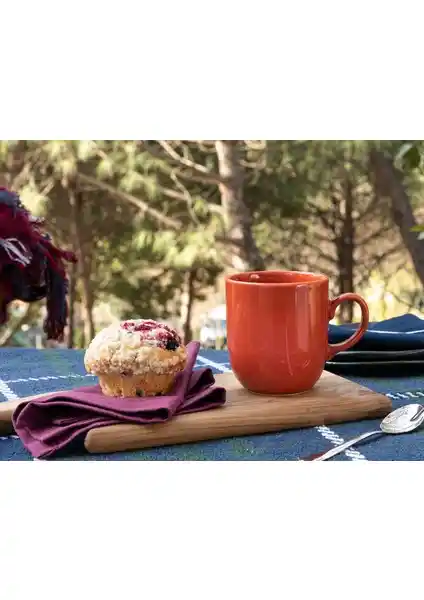 Madame Coco Orchide Kupa Terra Cotta: Modern ve Şık Seramik Kupa Tasarımı