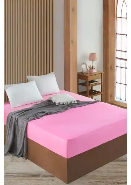 Mertim Çift Kişilik Lastikli Ranforce Kumaş Çarşafı: Doğal Pamuk ve Estetik Bir Yatak Örtüsü