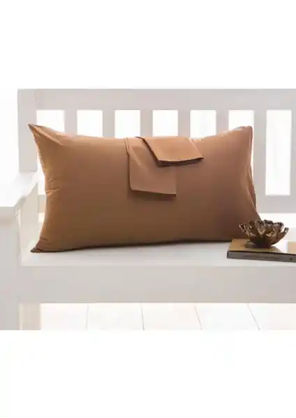 MODELHOME Kahve Renkli Pamuklu Kumaştan Kapaklı Yastık Kılıfı Seti 2 Adet 50x70 cm