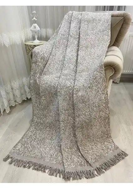 Özlü Home Lüks Pamuklu Koltuk Çekyat Örtüsü: Estetik ve Konfor Sunan Şık Tasarım