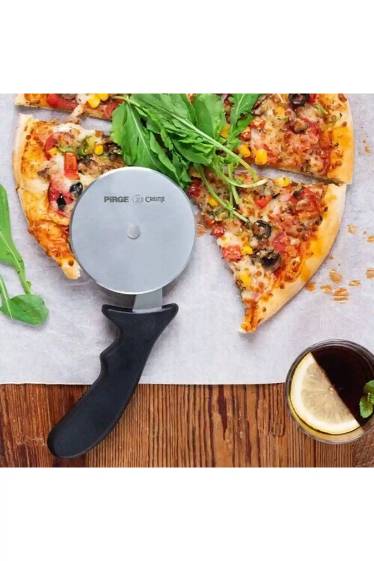 Paslanmaz Çelik 10 cm Pizza Ruleti ile Profesyonel Kesim Deneyimi