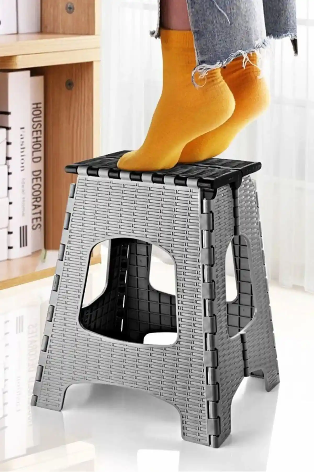 Pratik Büyük Katlanabilir Tabure: Dayanıklı ve Çok Amaçlı Dış Mekan Oturma Çözümü