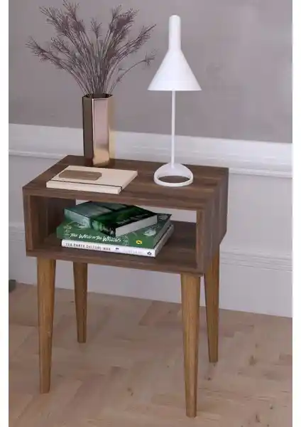 Remaks Retro Yan Sehpa Ceviz Renk Modern ve Sağlam Tasarım Detaylarıyla