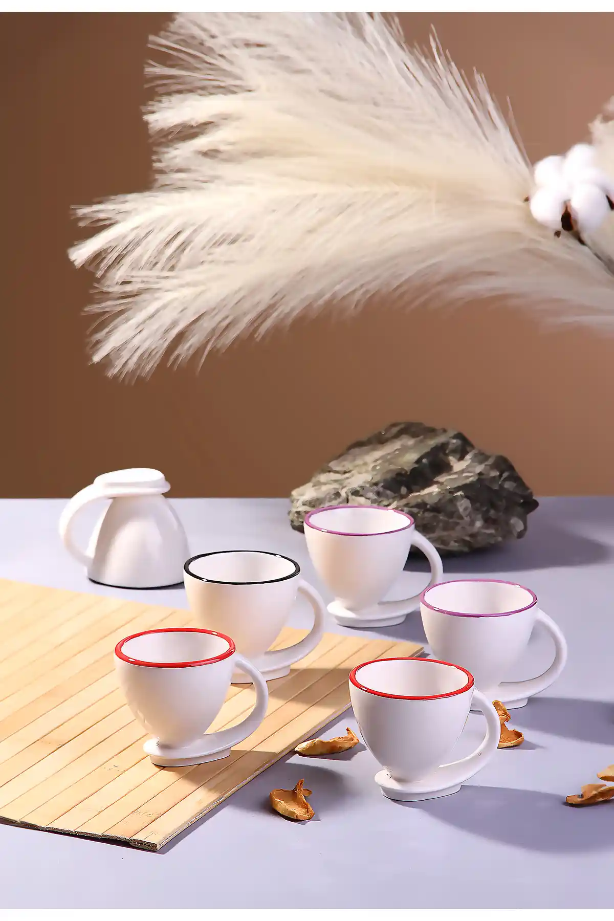 Sezka Life Kendinden Tabaklı Renkli Türk Kahvesi Fincanı Takımı Özellikleri ve Kullanım Rehberi